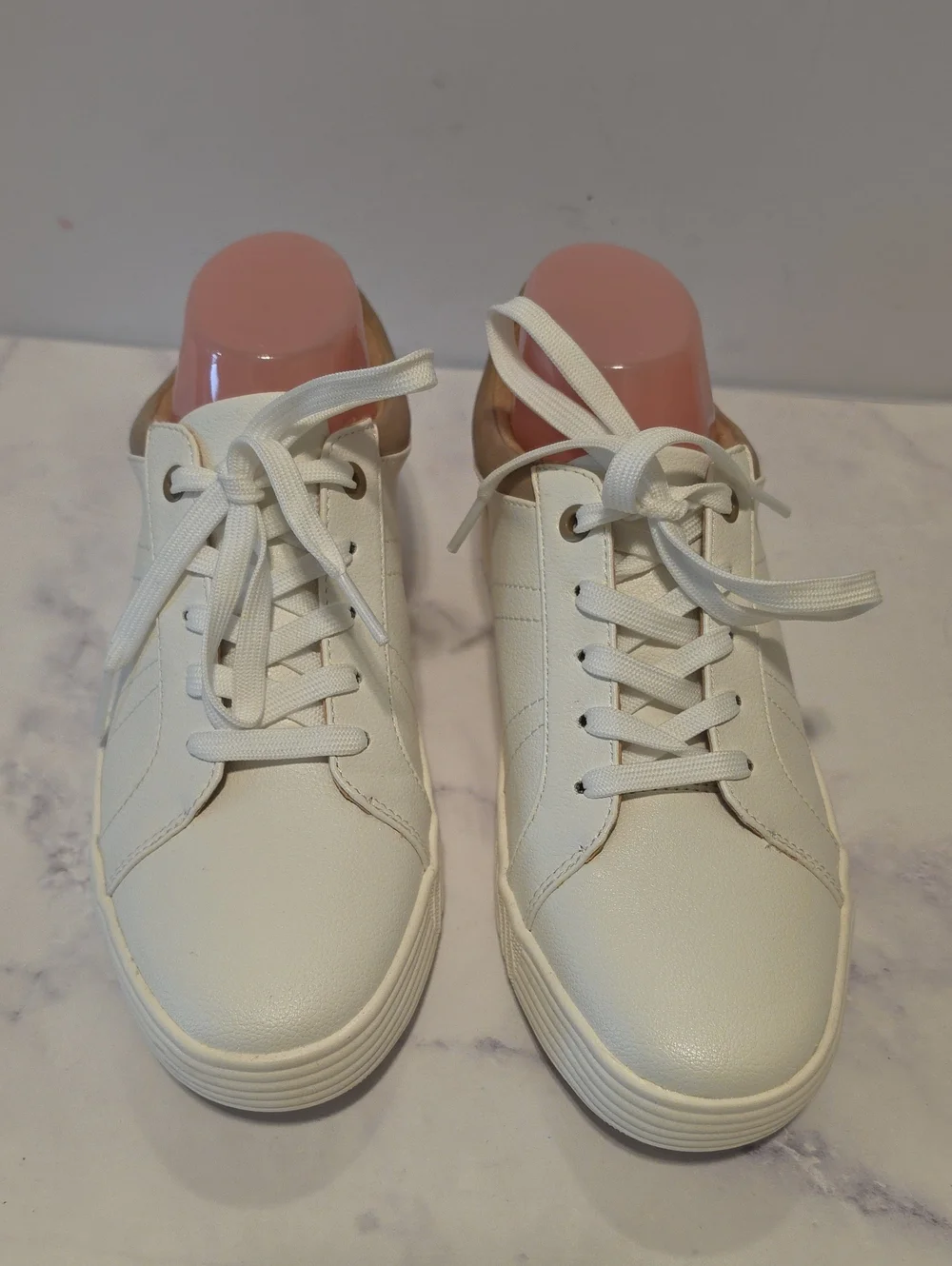 Soul Naturalizer Neela Classic White  Taupe Low-Top Sneakers